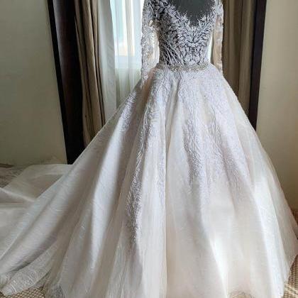Lace Beaded Vintage Wedding Dresses Long Sleeves..
