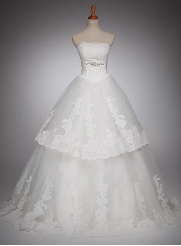 Custom Made Strapless Beading Belt Tulle Lace Wedding Dresses Bride Wedding Ball Gown Bridal Fashion Romantic Wedding Dresses